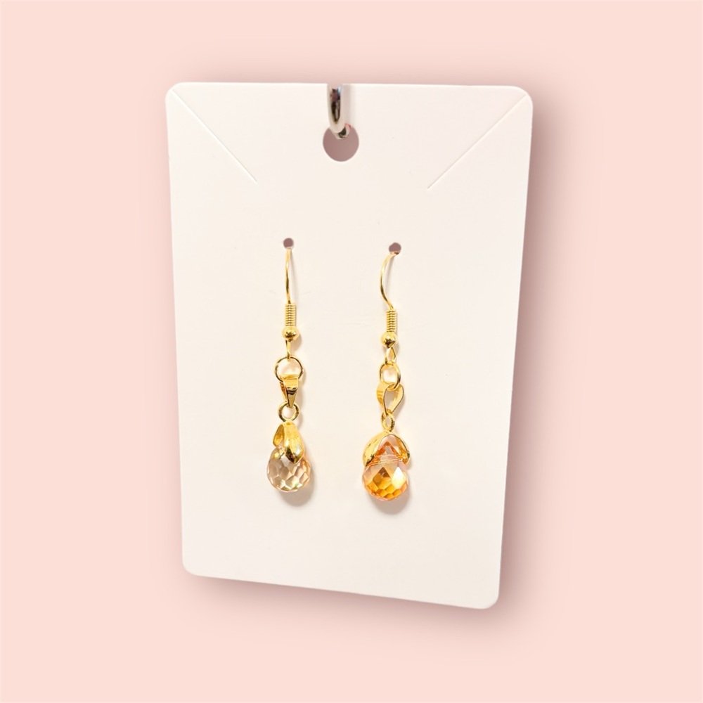 J35 - Crystal Assymetrical Rose Teardrop Earrings.